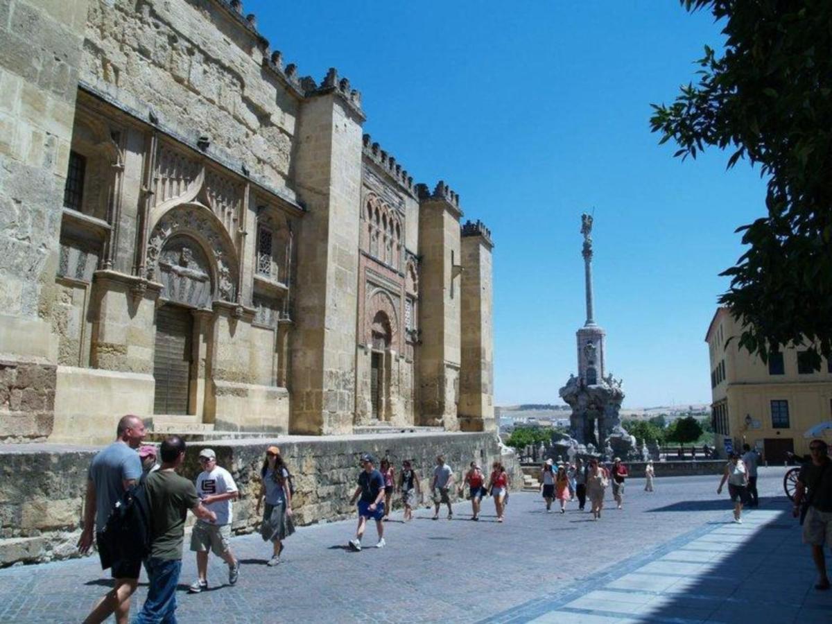 Eduardo Lucena 5, Puente Romano Кордова Екстер'єр фото